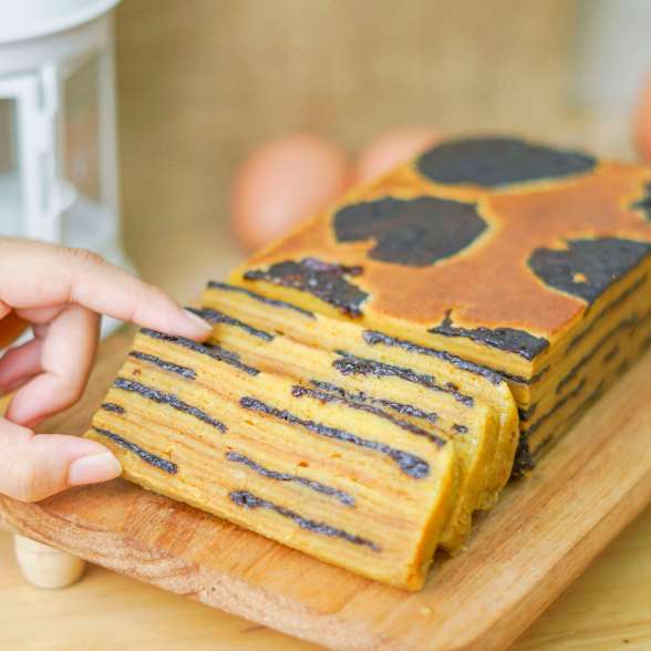 Lapis Kukus Prunes