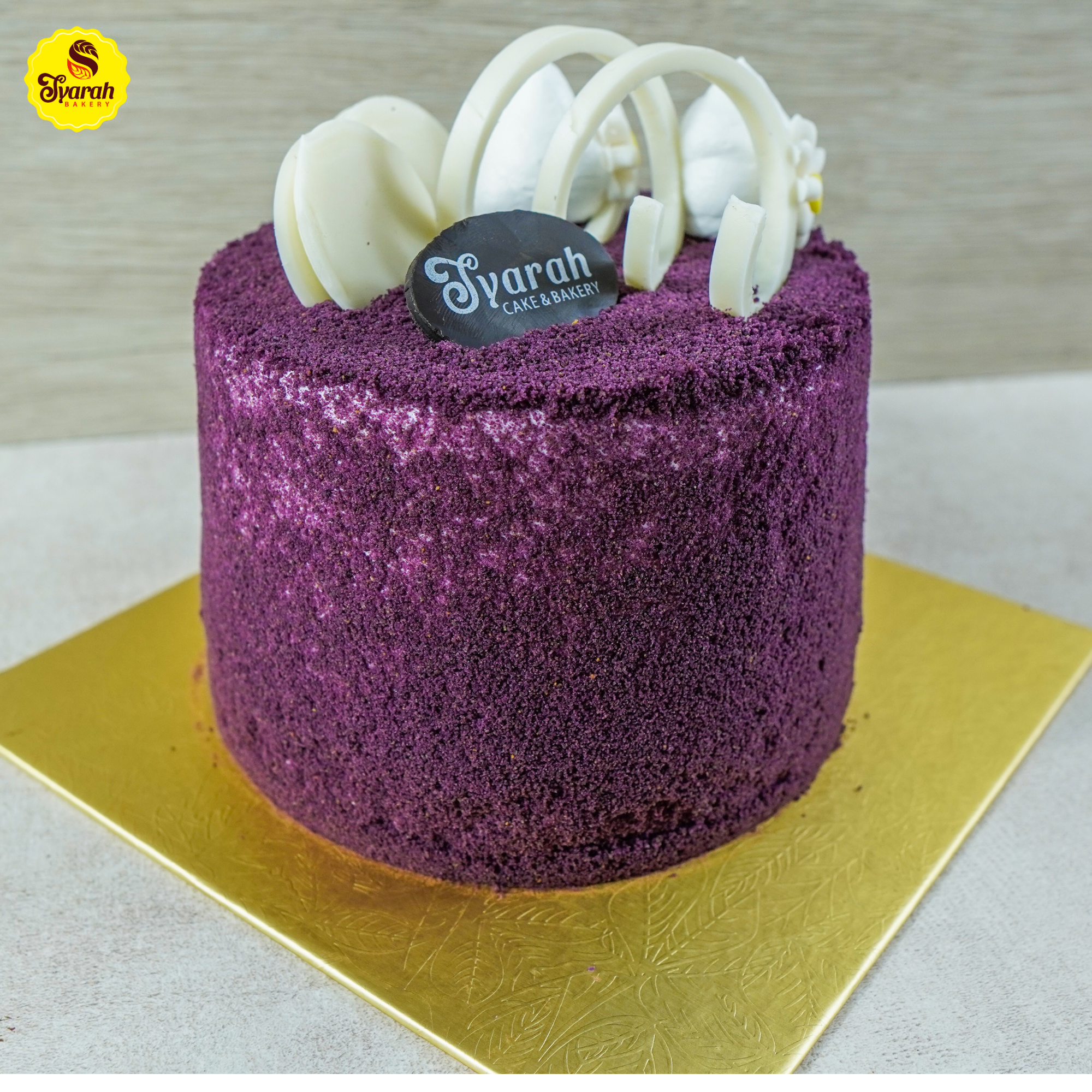 Round Cake Ube Velvet